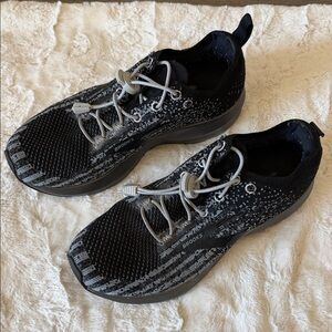 Brooks Black and Gray Athletic Sneakers